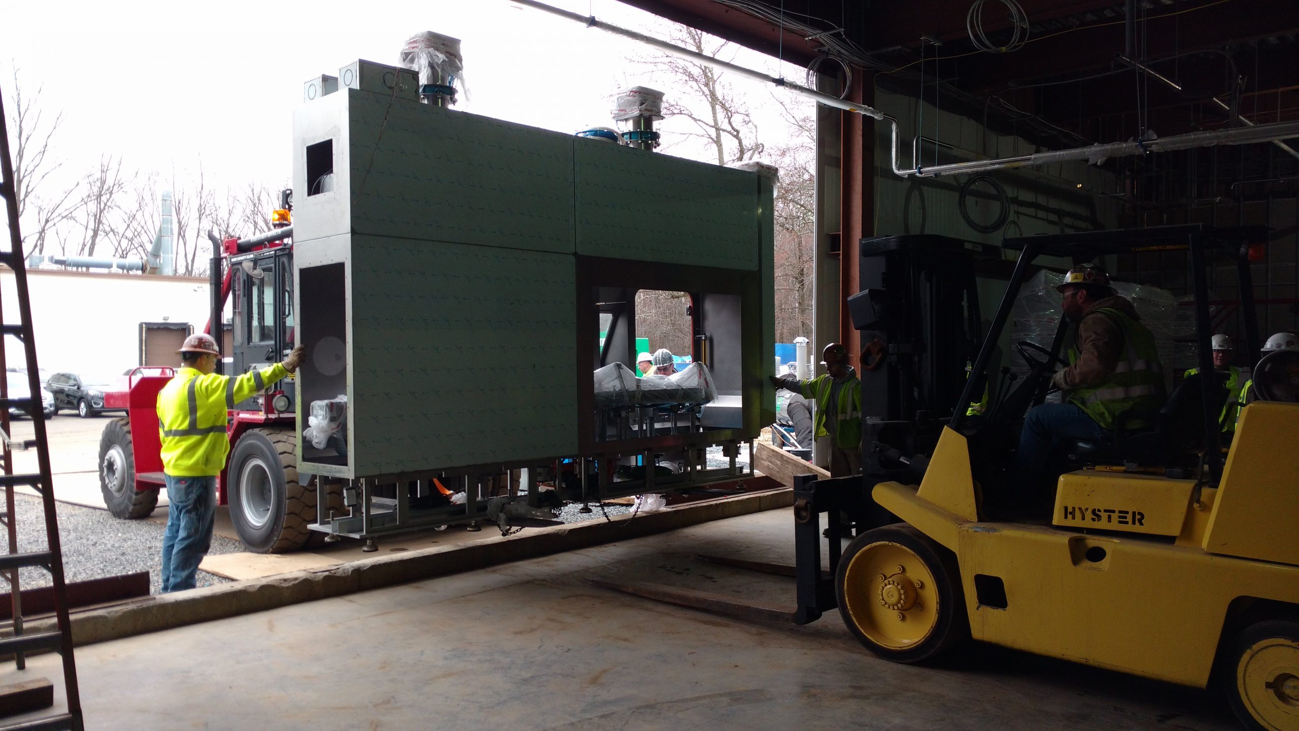 Heritage Performs Rigging, Millwright & Trucking Services for Global Pharmaceutical Company industrial rigging nj